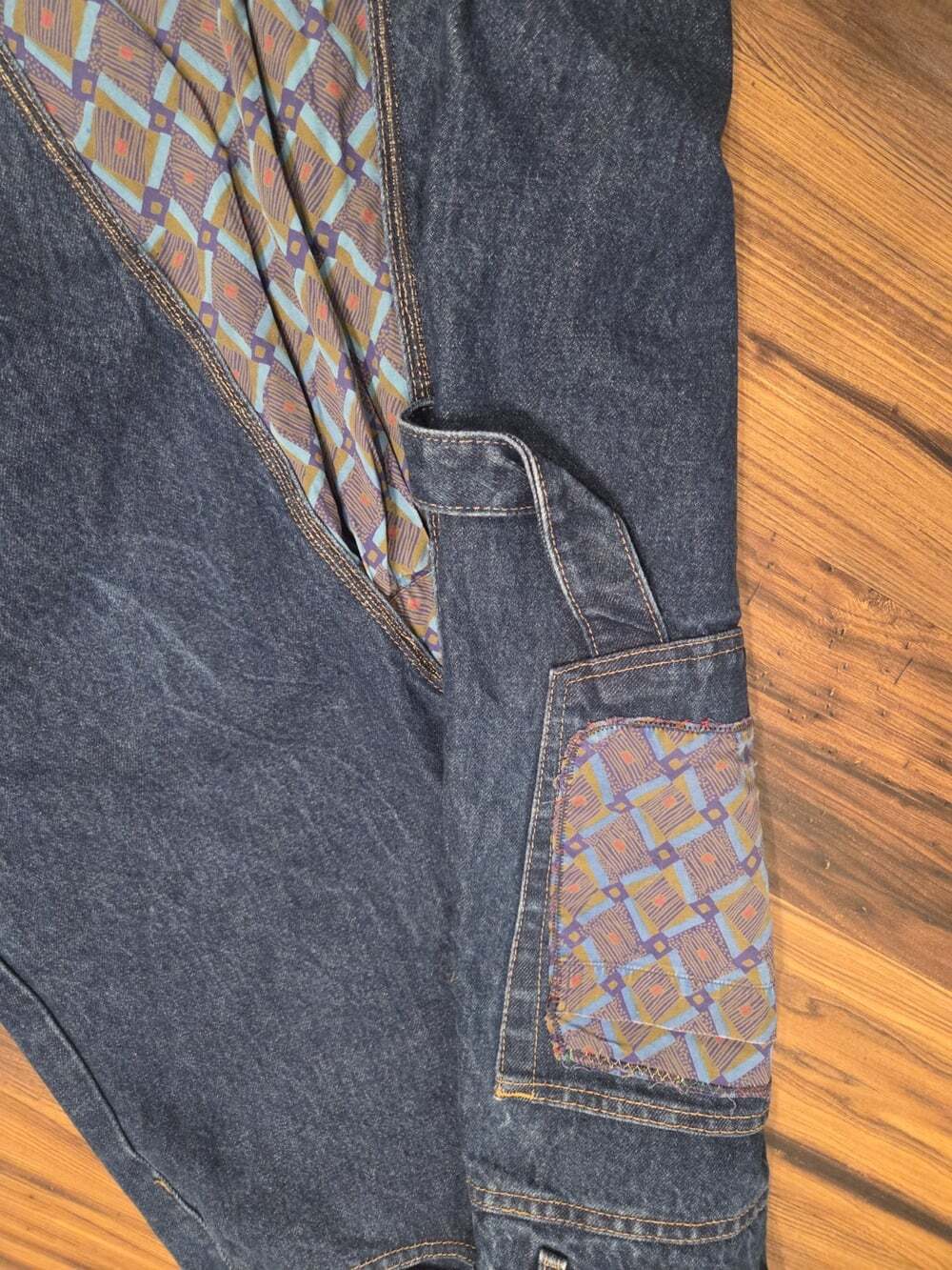 BDG Urban Outfitters Patchwork Denim Maxi Carpenter Skirt Size Large - Picture 7 of 15